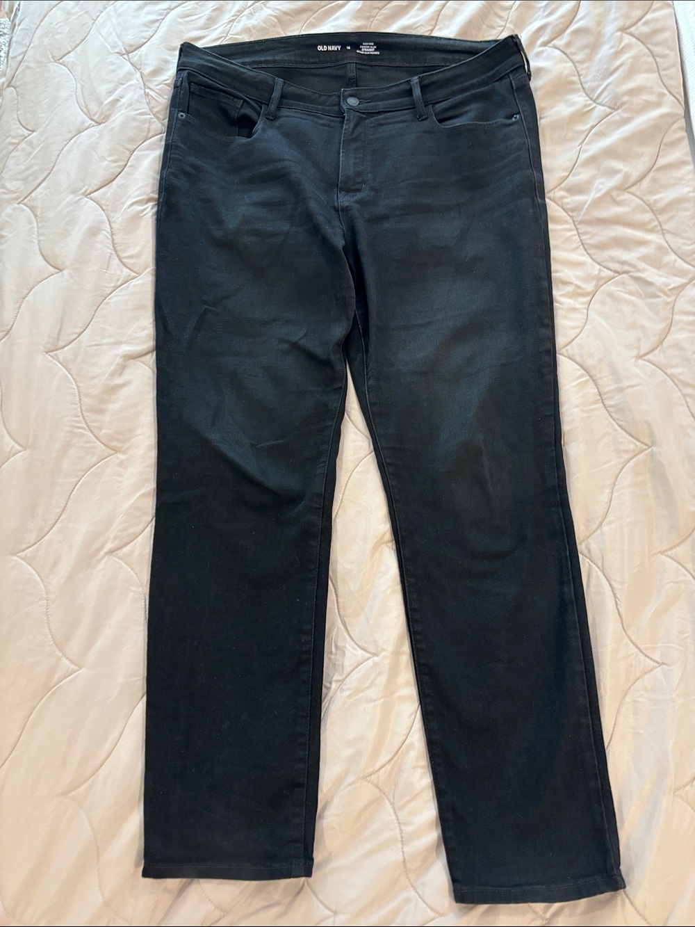 Old Navy High Rise Power Slim Straight Women's Jeans in Black 16